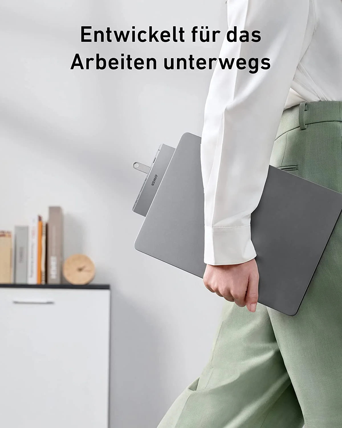 Anker Prime Ladegerät (250W, 6 Ports, GaNPrime) + Anker <b>547</b> USB-C Hub (7-in-2, für MacBook, in Grau)