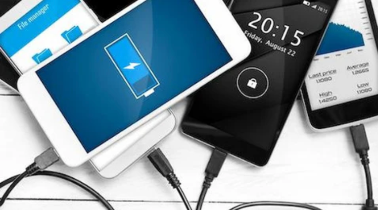 5 Tipps, wie das Handy schneller lädt