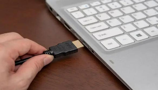 Die Grundlagen, um Ihren Laptop über HDMI zu laden